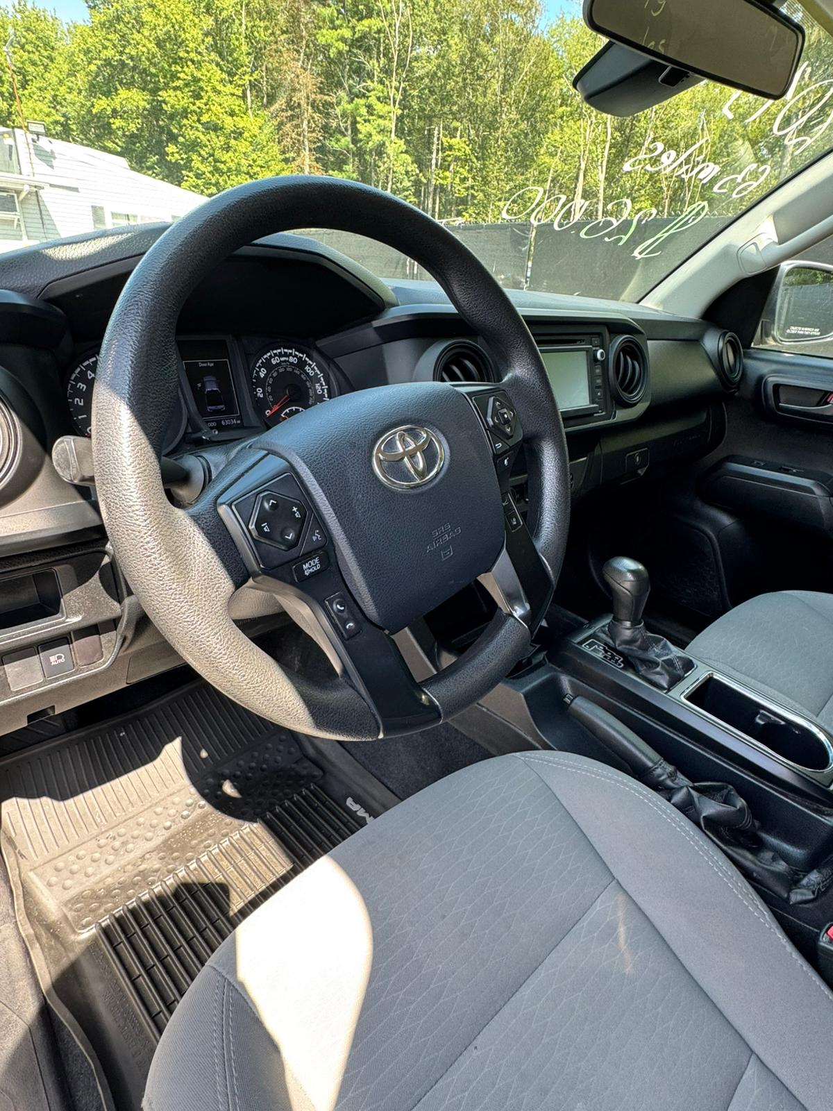 
								2019 Toyo Tacoma, $26,000 full									
