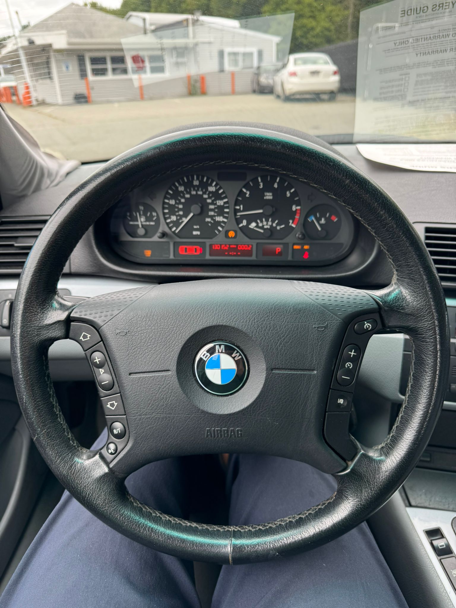 
								2001 BMW 325i, $3.500 full									