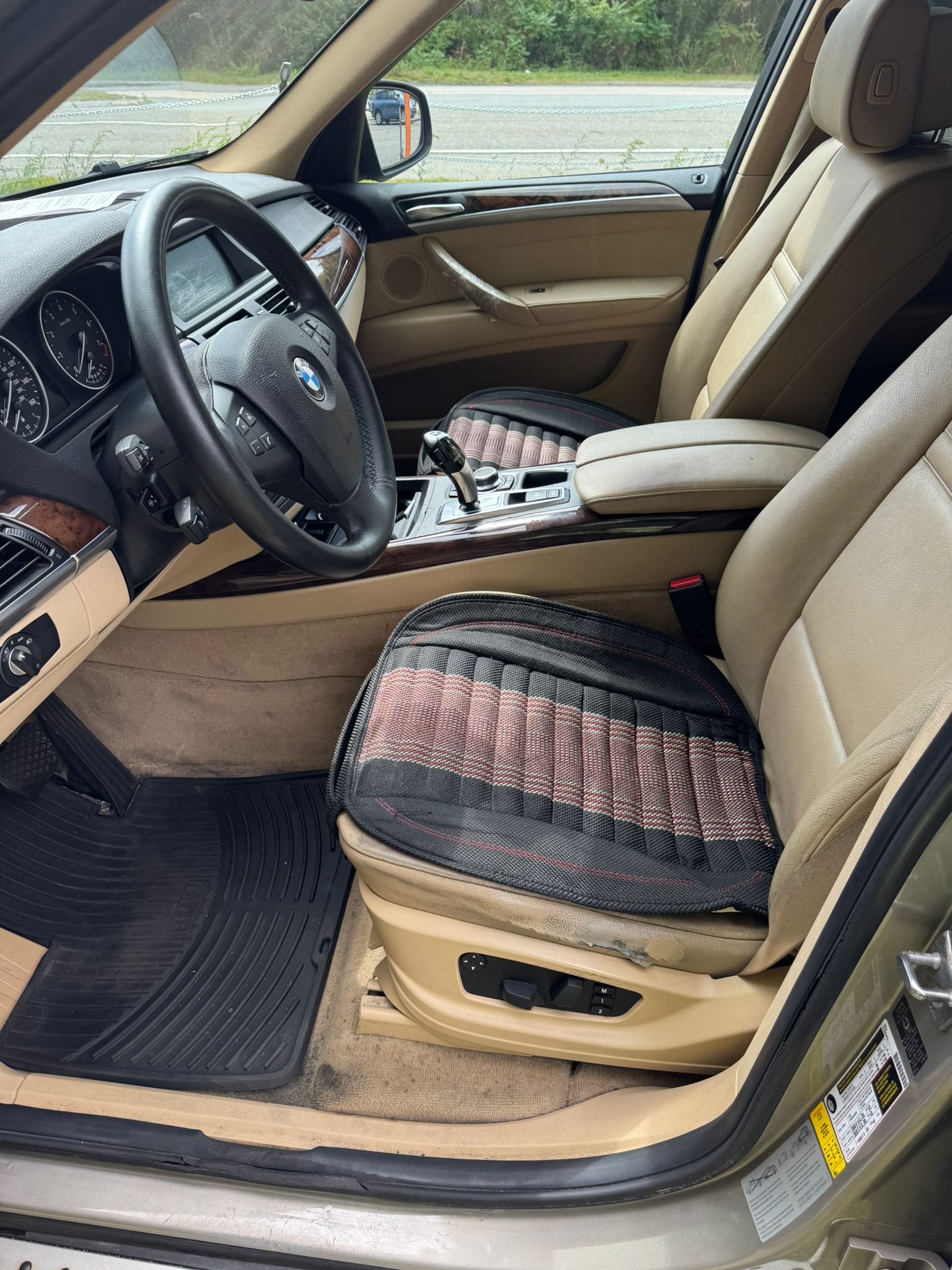 
								2010 BMW X5, $4900 full									